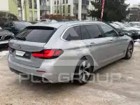 2021 BMW 520