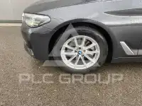 2021 BMW 520