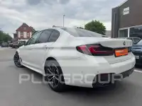 2021 BMW 520