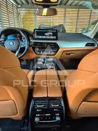 2021 BMW 520