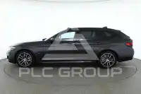 2021 BMW 520