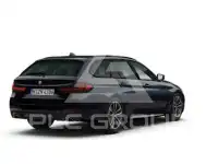 2021 BMW 520