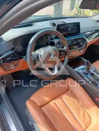 2021 BMW 520