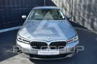 2021 BMW 520