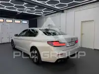 2021 BMW 520