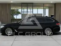 2021 BMW 520