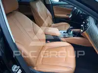 2021 BMW 520