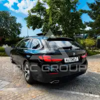 2021 BMW 520