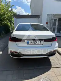 2021 BMW 730