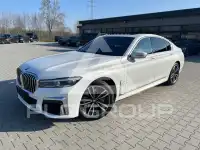 2021 BMW 730