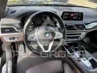 2021 BMW 730