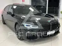 2021 BMW 730