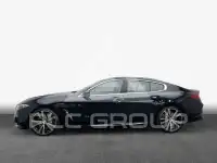 2021 BMW M8
