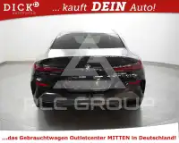 2021 BMW M8
