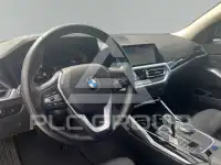 2021 BMW 318