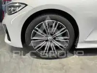 2021 BMW 318