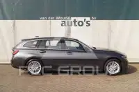 2021 BMW 318