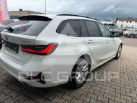 2021 BMW 318