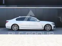 2021 BMW 745