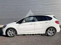 2021 BMW 220