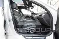 2021 BMW 550M