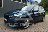 2021 BMW 220