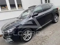 2021 MG HS