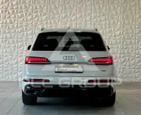 2021 Audi Q7