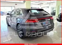 2021 Audi Q8