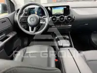 2021 Mercedes Benz B 200