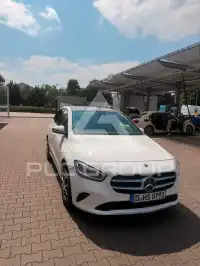 2021 Mercedes Benz B 200