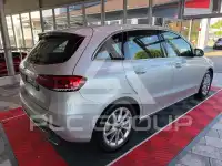 2021 Mercedes Benz B 200