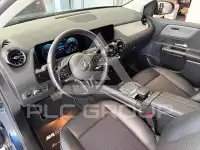 2021 Mercedes Benz B 200