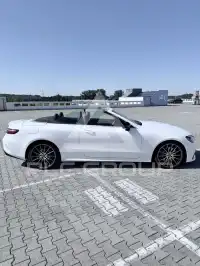 2021 Mercedes Benz E 300