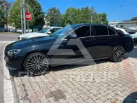 2021 Mercedes Benz E 220