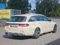 2021 Mercedes Benz E 220