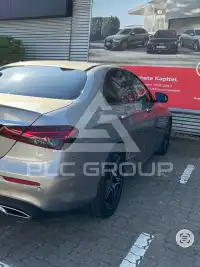 2021 Mercedes Benz E 220