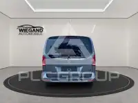 2021 Mercedes Benz V 220