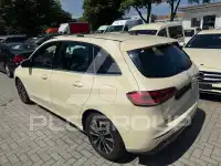 2021 Mercedes Benz B 180
