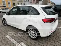 2021 Mercedes Benz B 180