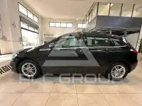 2021 Mercedes Benz B 180
