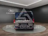 2021 Mercedes Benz V 300