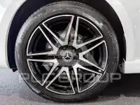 2021 Mercedes Benz V 300