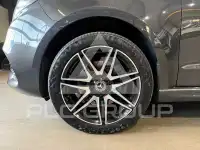 2021 Mercedes Benz V 300