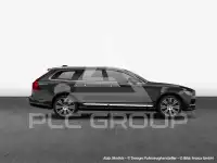 2021 Volvo V90