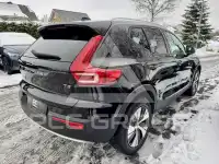 2021 Volvo XC40