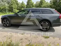2021 Volvo V90