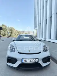 2021 Porsche Cayman
