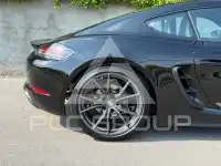 2021 Porsche Cayman