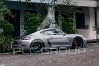 2021 Porsche Cayman